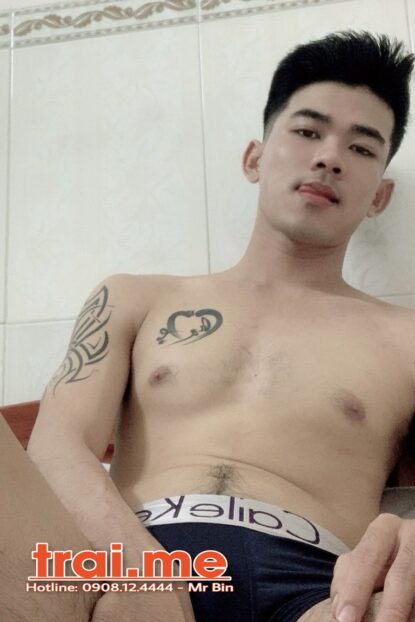 Hotboy Mình Dây, Body Có Gym Rất Sexy Mặt Rất Duyên ( Phong A522 )