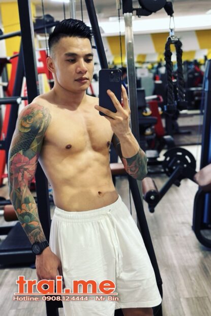 Body Mình Dây Gym Cân Đối Da Trắng Hấp Dẫn, Mặt Rất Men Đẹp Trai ( Đạt A533 )