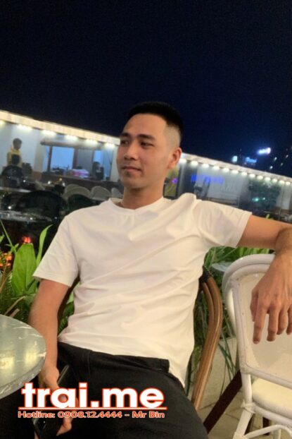 Boy Nam Tính Sexy Lông Lá Massage Làm Tình Như Người Yêu (  Long Râu )