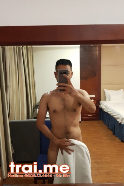 Boy Nam Tính Sexy Lông Lá Massage Làm Tình Như Người Yêu (  Long Râu )