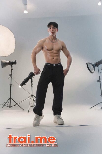 Gym Đẹp, Da Ngâm Massage Tốt, Boy Top Bot Good! Điệu Nghệ ( LÂM A489 )