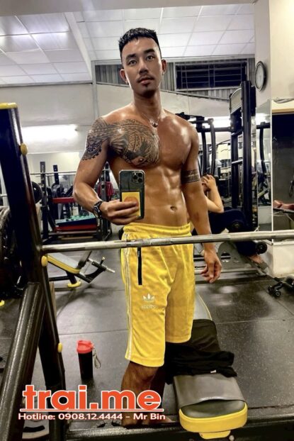 Đẹp Trai, Lông Rậm Rạp, Hàng To, Làm Tình Top Bot ( Lý A552 )