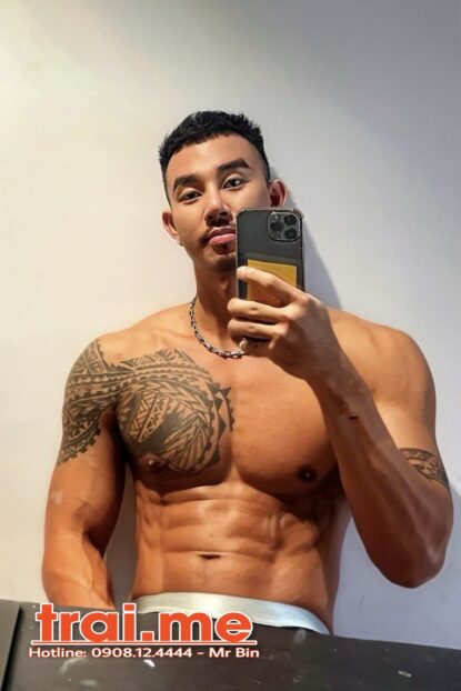 Đẹp Trai, Lông Rậm Rạp, Hàng To, Làm Tình Top Bot ( Lý A552 )