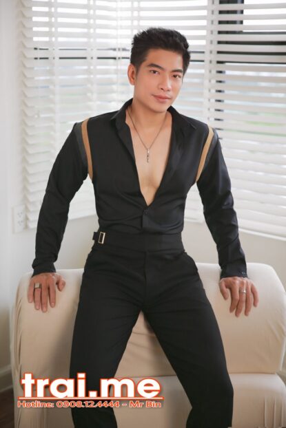 Trai Men Da Ngâm Mặt Tình Cảm, Body Bự Lông Lá Hàng Trà Bá ( Dũng A453 )