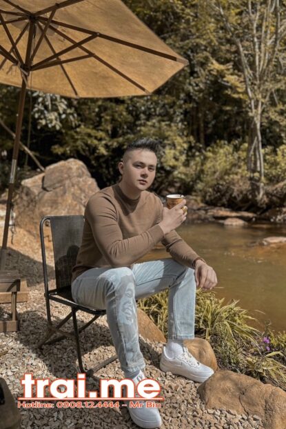 Boy Vip Dâm Men – Cực Dễ Thương, Chơi Bao Sướng Biết Massage ( Nam A321 )