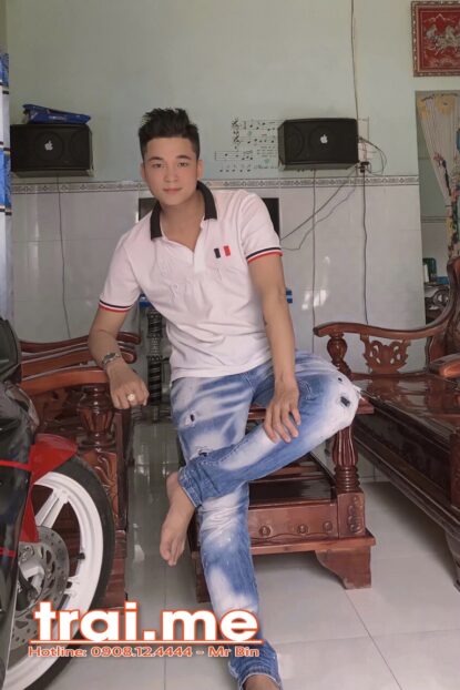 Suất Xắc, Trai Trẻ Tơ Cực Menly  Body Gym Hàng To ( Hoàng A403 )