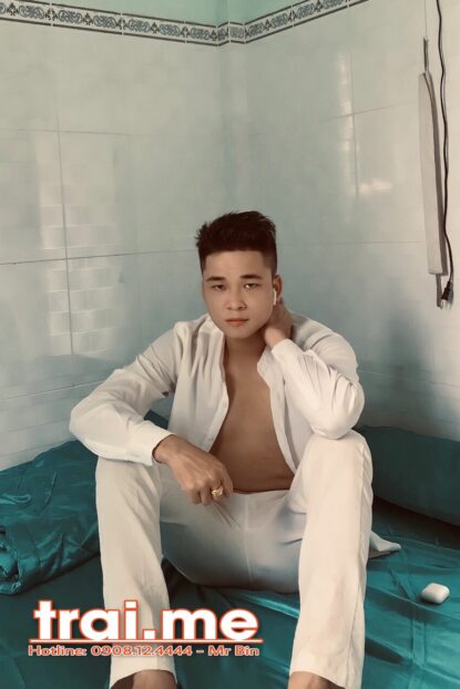 Suất Xắc, Trai Trẻ Tơ Cực Menly  Body Gym Hàng To ( Hoàng A403 )