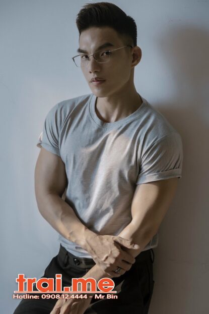 Quá Dâm, Body Quá Suất Xắc Face Nam Tính ( Đại Nguyên )