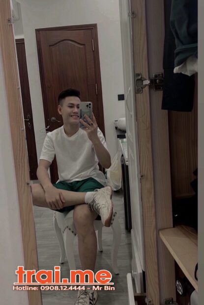 Boy Sinh Viên Hàng To Biết Massage, Dễ Thương Nhiệt Tình Nam Tính ( Hoàng A410 )