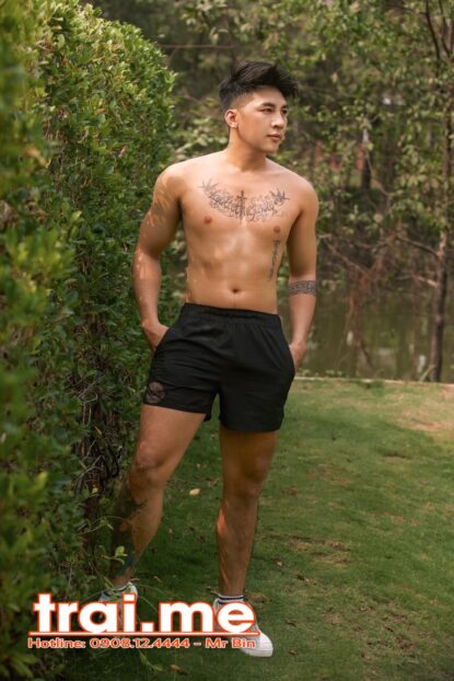 Boy Miền Tây Mới Lên Sg Hàng Dài Tới Gốn Làm Tình Sướng ( Nhật A364)