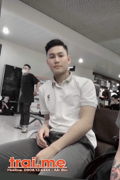 Boy Sinh Viên Hàng To Biết Massage, Dễ Thương Nhiệt Tình Nam Tính ( Hoàng A410 )