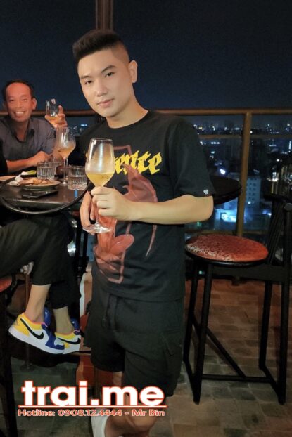 Trai Men Ngon Non Tơ, Hàng To, Massage Top Dâm ( BIN A351 )