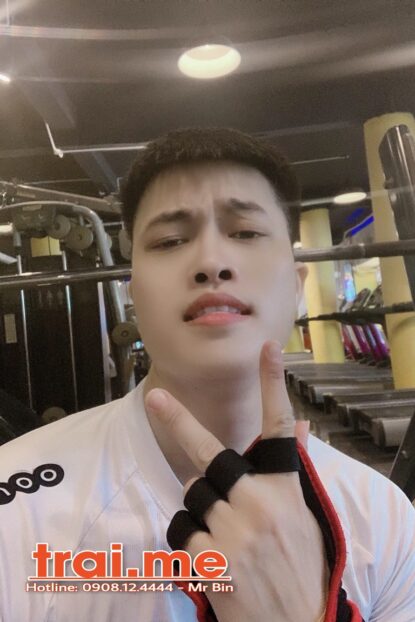 Trai Thẳng Siêu Dâm, Body Ngon Sạch Sẽ, Bú Liếm Điêu Luyện, Massage Good ( Hanry Tiến )