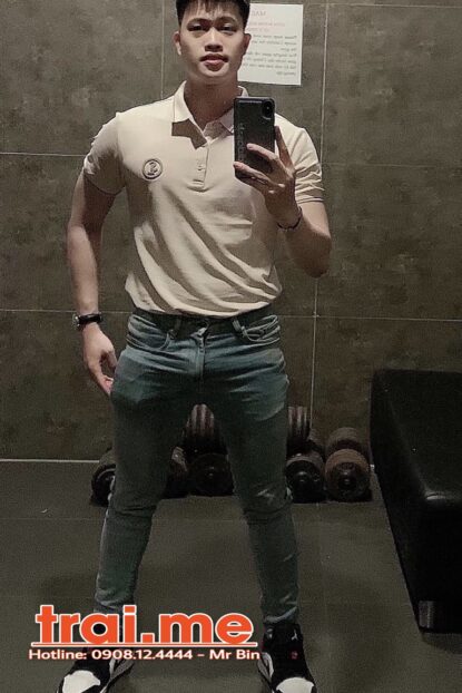 Trai Thẳng Siêu Dâm, Body Ngon Sạch Sẽ, Bú Liếm Điêu Luyện, Massage Good ( Hanry Tiến )