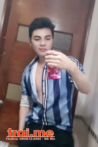 Phục Vụ Massage Làm Top Bot Dâm, Boy Dễ Thương (KHÁNH A339)