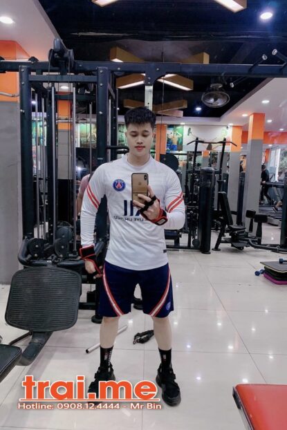 Trai Thẳng Siêu Dâm, Body Ngon Sạch Sẽ, Bú Liếm Điêu Luyện, Massage Good ( Hanry Tiến )