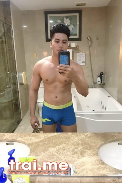 Hotboy 1m78 Body Đẹp, Ngon Trai, Sevice Cực Tốt Giá Quá Ok ( Trung Minh )
