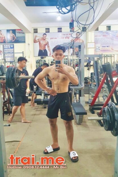 Trai Sinh Viên Miền Trung Thật Thà Body Gym Săn Chắc Sáu Múi ( TRƯỜNG ĐẮC )