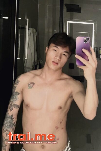 Mặt Trai Thấy Cưng, Phục Vụ Rất Tình Cảm, Body Gym Sạch Sẽ ( HÍ A478)