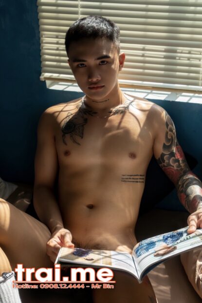 Rất Có Duyên, Sạch Sẽ, Có Hình Xăm, Only Bot Men ( Sơn A448 )
