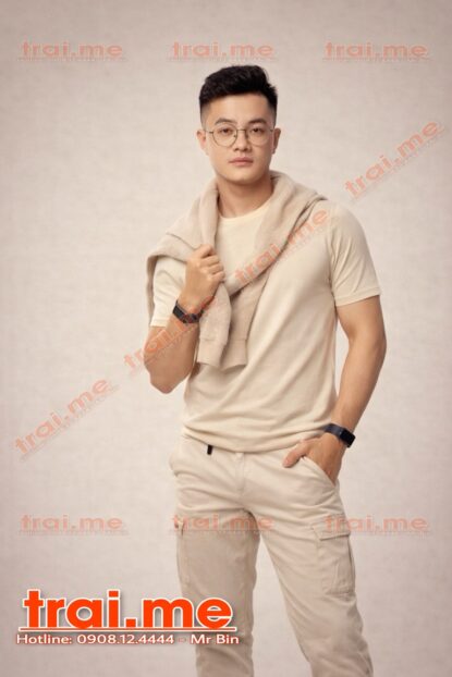 TRAI THẲNG, Body Ngon, Tình Cảm, Massage Cứng, Làm Bot ( TÀI A407 )