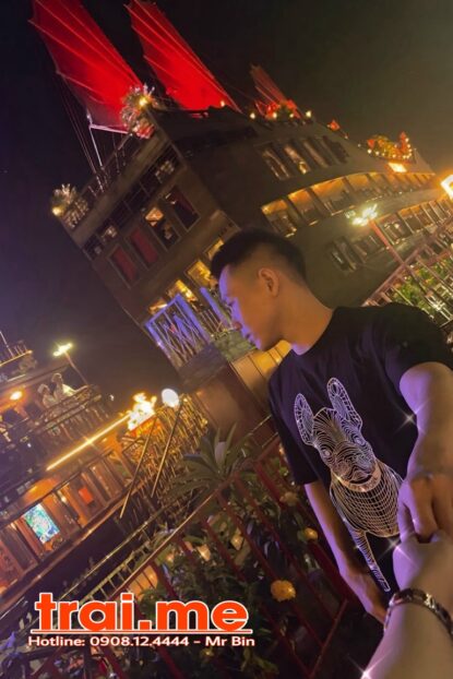 Trai Dâm Bao Đâm Bao Sướng, Bao Massage, Fuck Top Bot Massage Vui Vẻ Nhiệt Tình ( Huy A511 )