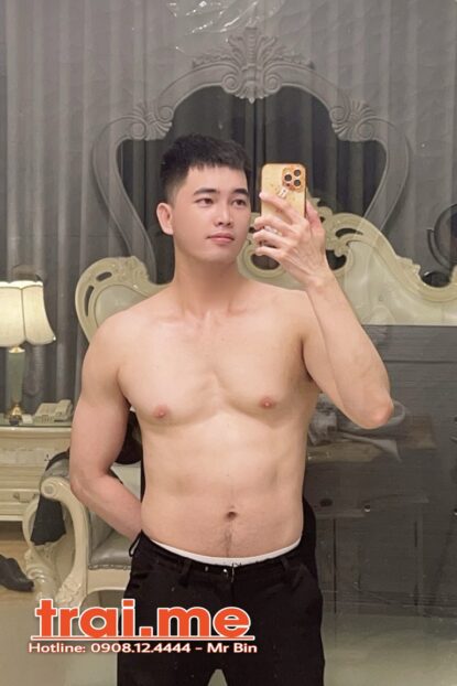Trai Gym Da Trắng Cu Đẹp Bú Liến Làm Tình Bao Phê ( TUÂN A395 )