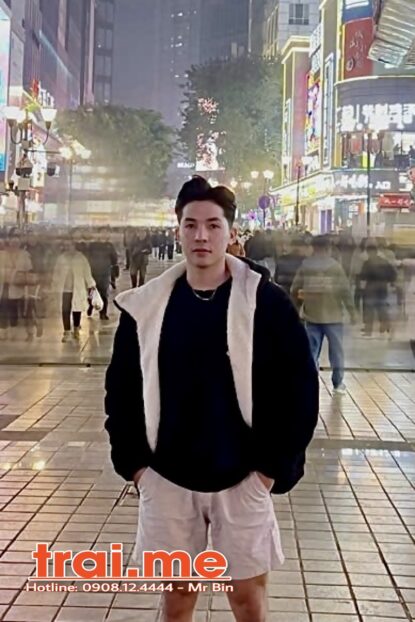 Trai Ngoan Vui Vẻ Phục Vụ Ngon Lành Thoả Mãn Top Bot Good ( KHÁNH A443 )