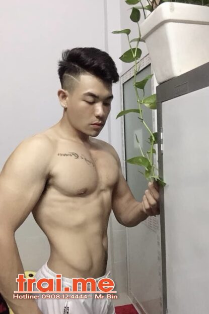 Trai Sáu Múi, Only Top, Chơi Rất Sướng, Có Matxa, Mặt Men ( Lãng A535 )