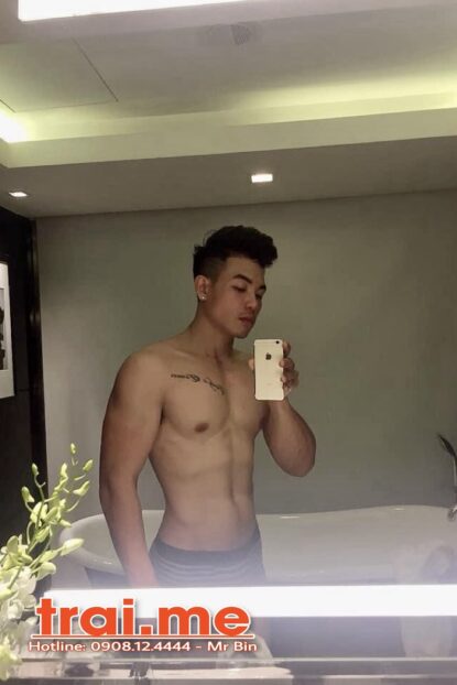 Trai Sáu Múi, Only Top, Chơi Rất Sướng, Có Matxa, Mặt Men ( Lãng A535 )