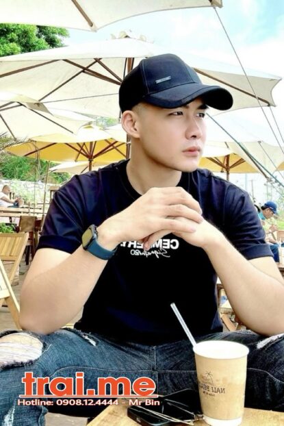 Chàng Trai Đến Từ Tương Lai Sẽ Làm Cho Anh Em Bắn Tung Toé ( Thành A540 )