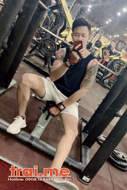 Chuẩn Men Càng Nhìn Càng Thèm, Body Mình Dây Có Gym Cu Bự Dâm ( Mạnh A559 )