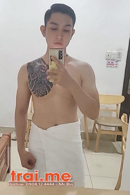 Trai Thẳng Chuẩn Mặt Cực Teen, Da Trắng, NVVP Đảm Bảo Lịch Sự ( TY A461 )