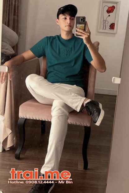 Chuẩn Dáng Người Mẫu Cao 1m90 Đẹp Trai Sang Chảnh Cu Non Tơ Ngon ( Leng A571 )