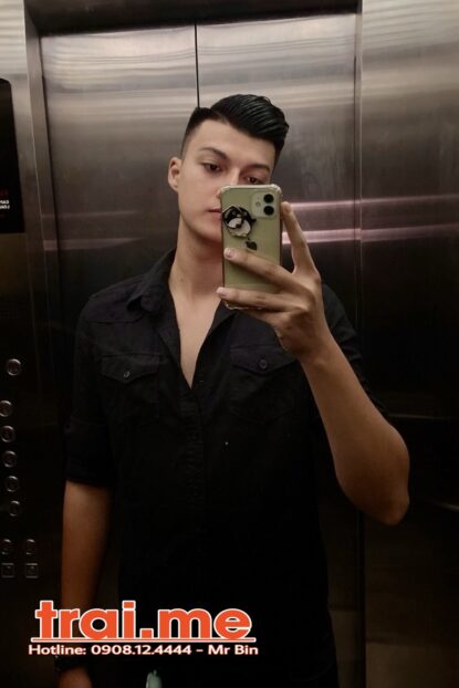 Chuẩn Dáng Người Mẫu Cao 1m90 Đẹp Trai Sang Chảnh Cu Non Tơ Ngon ( Leng A571 )