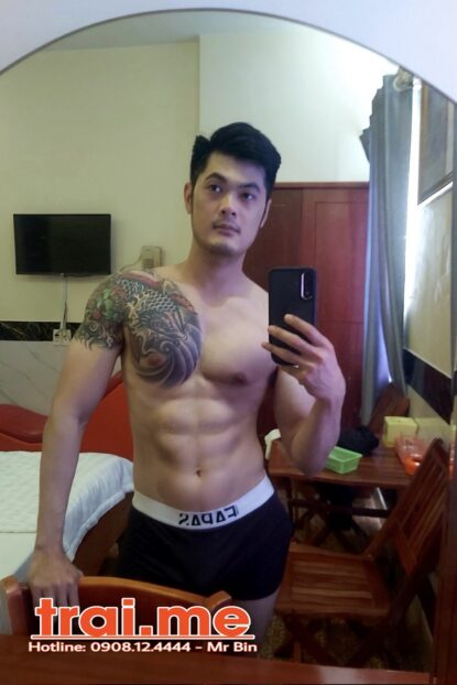 Top Gym Trai Thẳng Ngoại Hình Đang Trong Thời Gian Đẹp Nhất ( Trọng A565 )