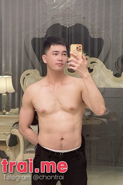 Trai Gym Da Trắng Cu Đẹp Bú Liến Làm Tình Bao Phê ( TUÂN A395 )