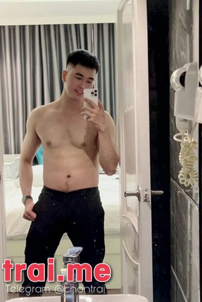 Trai Gym Da Trắng Cu Đẹp Bú Liến Làm Tình Bao Phê ( TUÂN A395 )