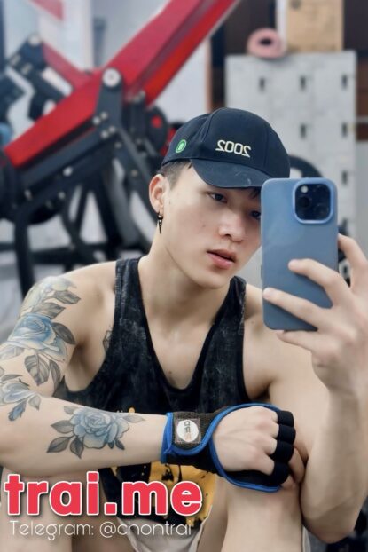 Mặt Trai Thấy Cưng, Phục Vụ Rất Tình Cảm, Body Gym Sạch Sẽ ( HÍ A478)