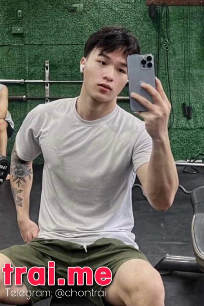 Mặt Trai Thấy Cưng, Phục Vụ Rất Tình Cảm, Body Gym Sạch Sẽ ( HÍ A478)