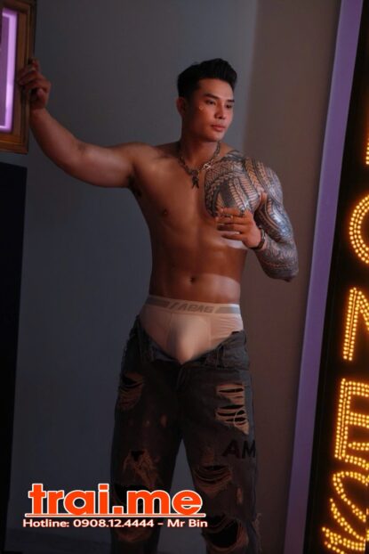 Trai Phong Cách Văn Phòng Hàng Cực To, Massage Làm Tình Siêu Dâm ( Tiến A417 )