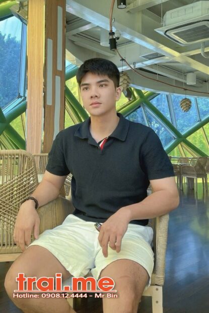 Đẹp Trai, Da Trắng, Cu Ngon Top Bot AZ Chuẩn Tiền ( ĐẠT A457 )