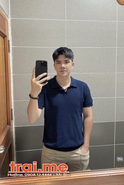 Đẹp Trai, Da Trắng, Cu Ngon Top Bot AZ Chuẩn Tiền ( ĐẠT A457 )