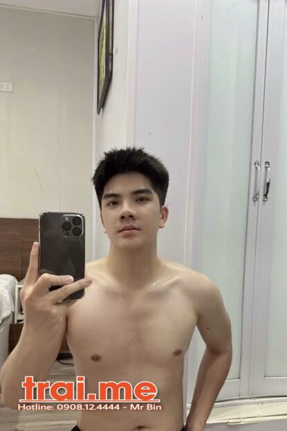 Đẹp Trai, Da Trắng, Cu Ngon Top Bot AZ Chuẩn Tiền ( ĐẠT A457 )