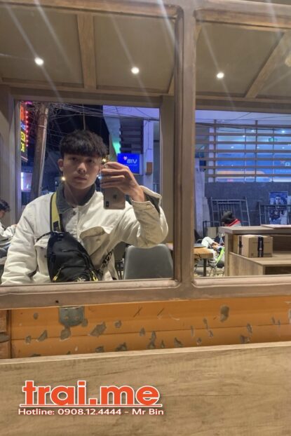 Em Trai Miền Tây Cu Bự Cực Dễ Thương, Body 6 Múi Top Dâm Đâm Sướng ( Nhật A585 )