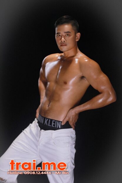 Trai Thẳng Cu Bự Làm Tình Điêu Luyện Bú Liếm Top Bot Dâm ( Bảo A598 )