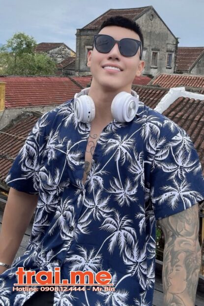 Trai Gym Ngon Massage Giỏi, Làm Tình Dâm Nhiệt Tình AZ ( Phố A432 )