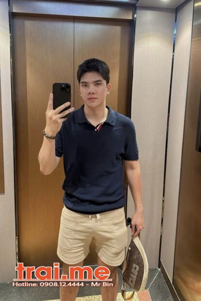 Đẹp Trai, Da Trắng, Cu Ngon Top Bot AZ Chuẩn Tiền ( ĐẠT A457 )