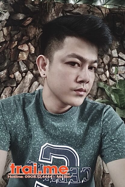 Mặt Dễ Thương Nam Tính Sạch Sẽ Vừa Người Mátxa Giỏi ( Tú A620 )