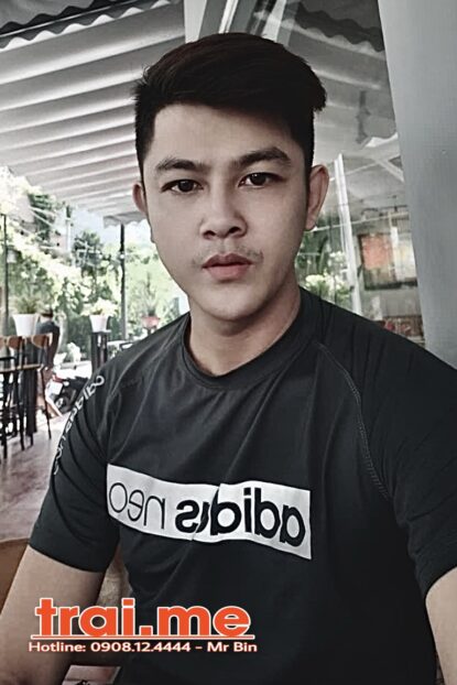 Mặt Dễ Thương Nam Tính Sạch Sẽ Vừa Người Mátxa Giỏi ( Tú A620 )